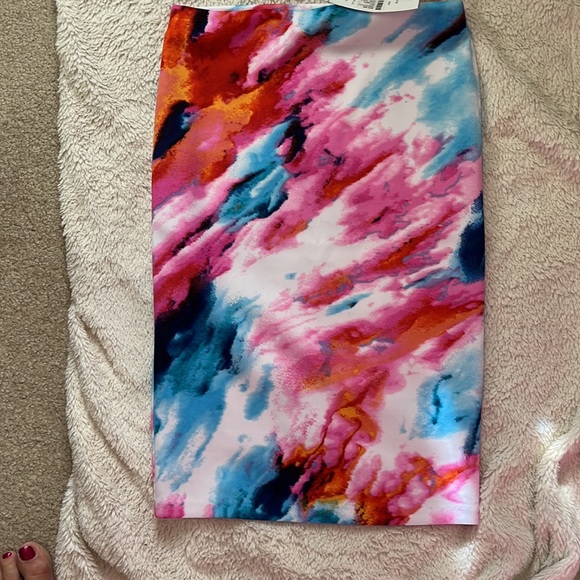 New - Picture 3 of 3